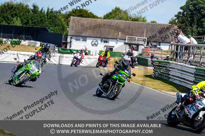 Vintage motorcycle club;eventdigitalimages;mallory park;mallory park trackday photographs;no limits trackdays;peter wileman photography;trackday digital images;trackday photos;vmcc festival 1000 bikes photographs